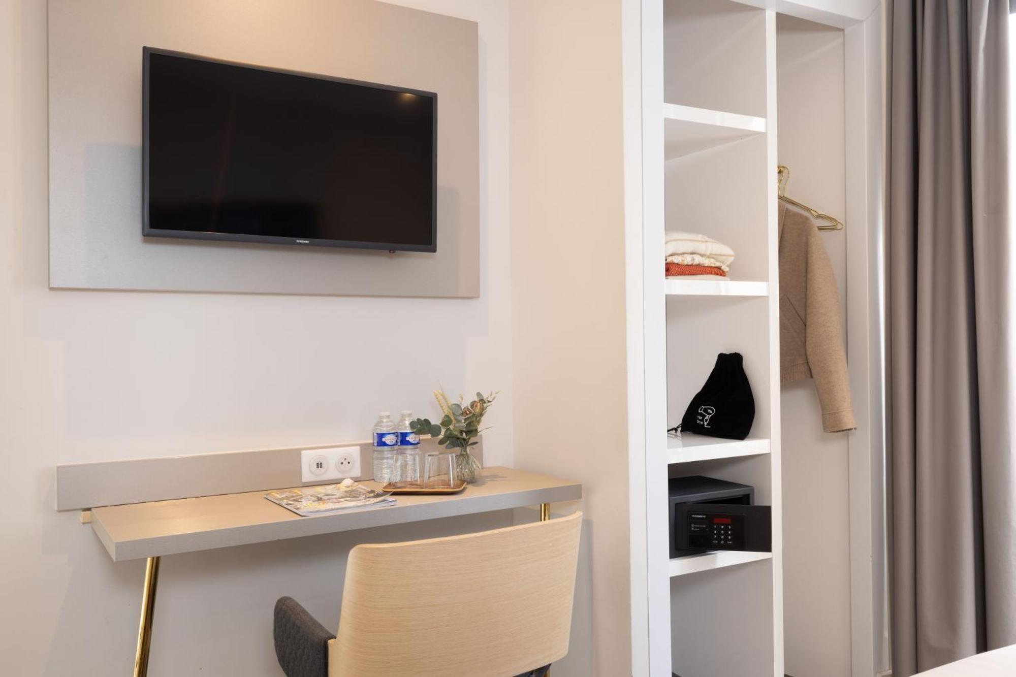 Standard Twin Bed